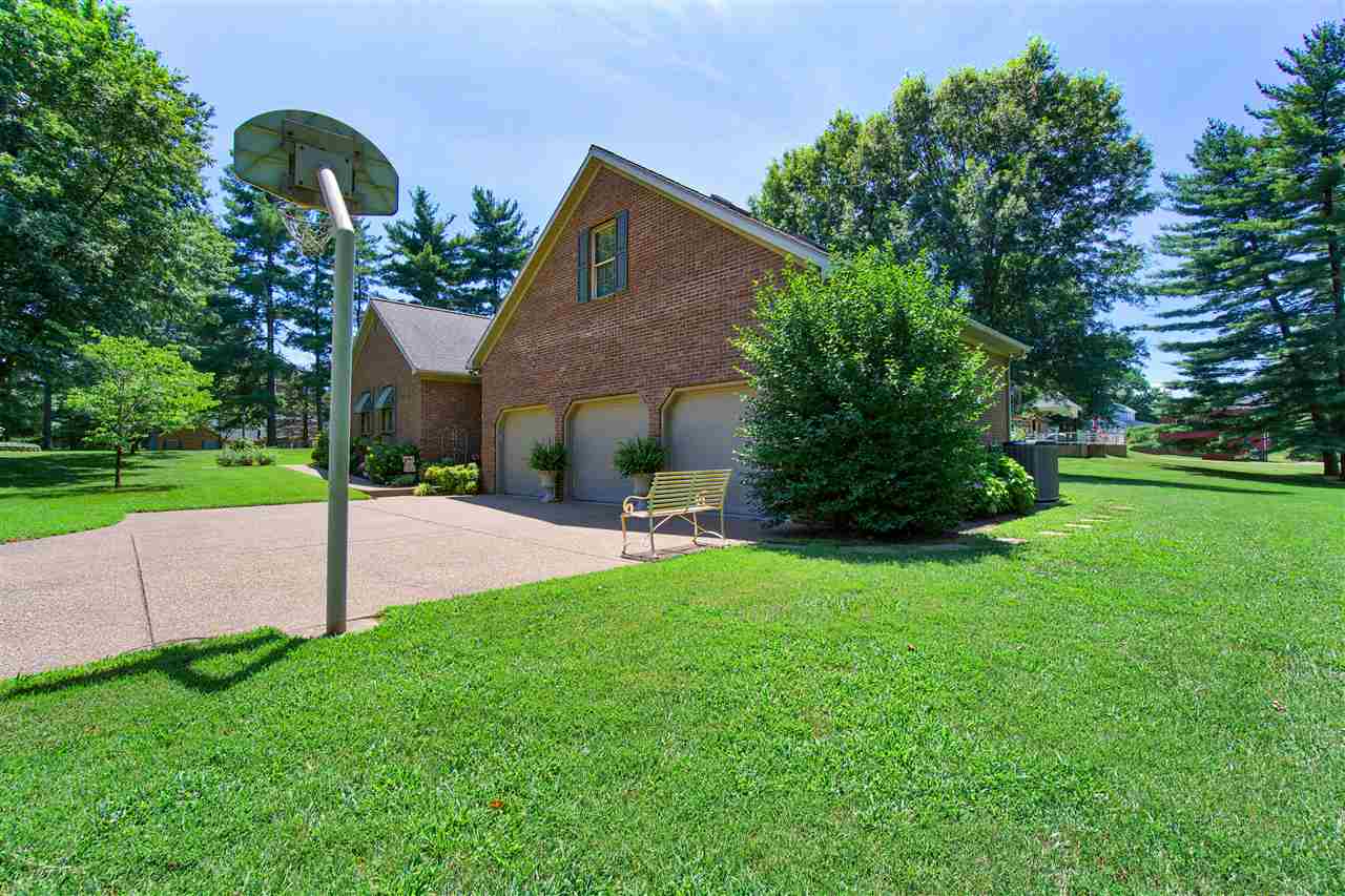 6500 Sharon Road Newburgh, IN 47630 - Photo 33 of 36