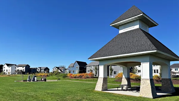 $550,000 | 9798 47th Street Northeast, St. Michael, MN 55376