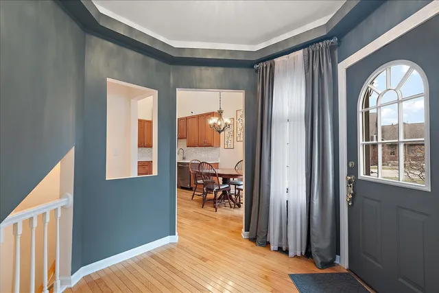 $389,900 | 16815 Crystal Court, Tinley Park, IL 60477