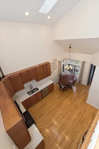 $389,900 | 16815 Crystal Court, Tinley Park, IL 60477