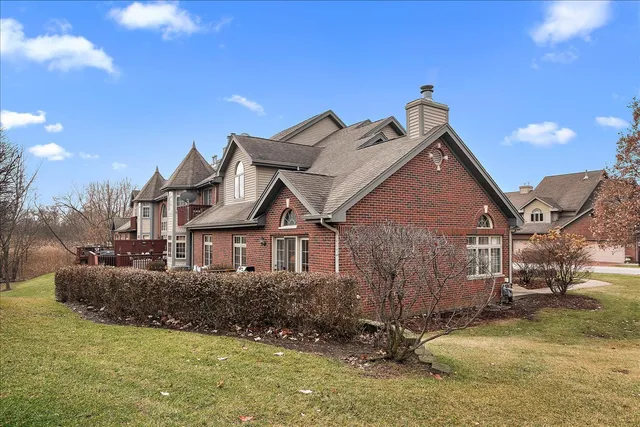 $389,900 | 16815 Crystal Court, Tinley Park, IL 60477