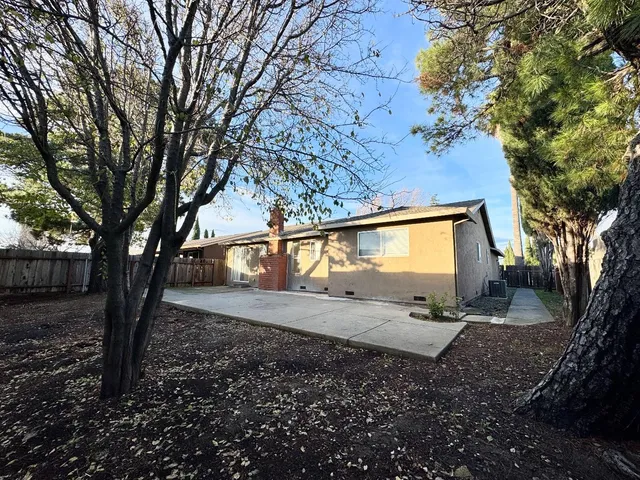 $495,000 | 73 Chipman Lane, Suisun City, CA 94585