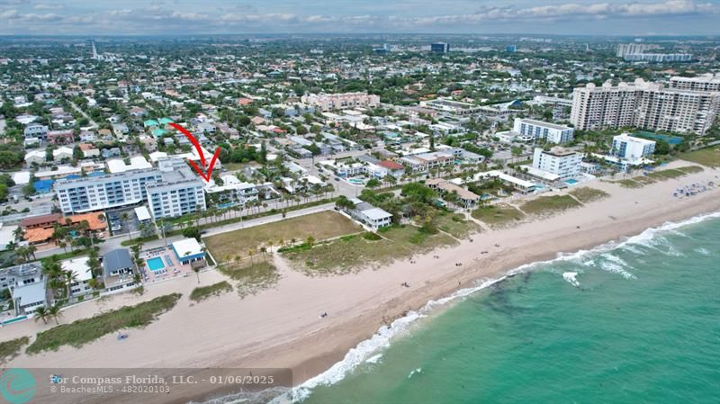 4548 North Ocean Drive, Unit 4 Lauderdale-by-the-Sea, FL 33308 - Photo 31 of 48 an aerial view of residential houses with outdoor space and trees