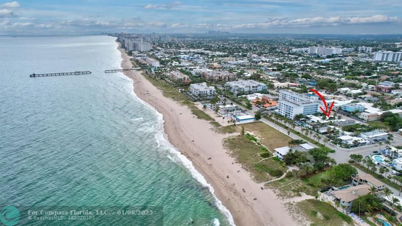 4548 North Ocean Drive, Unit 4 Lauderdale-by-the-Sea, FL 33308 - Photo 32 of 48 a view of a city