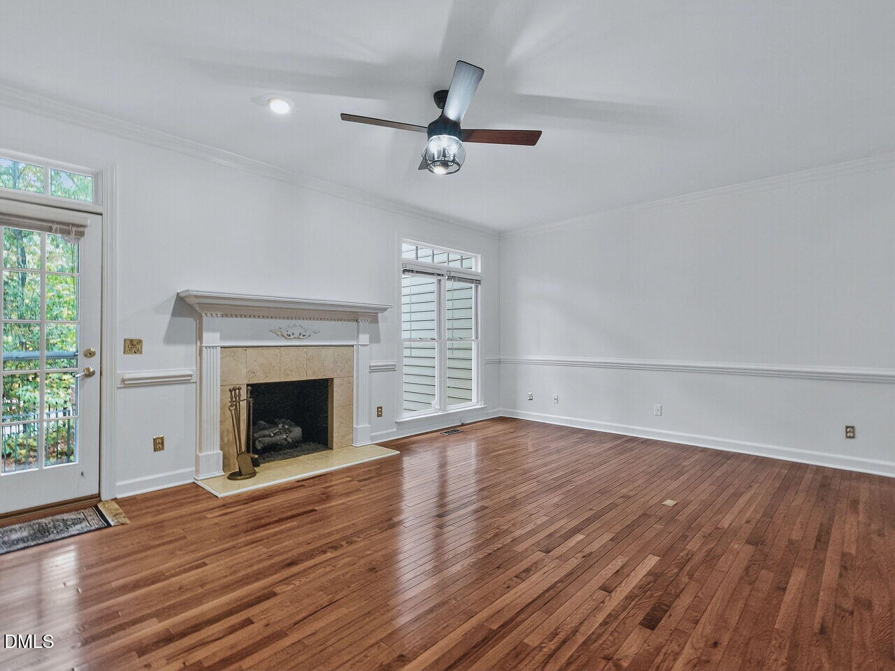 6113 Shelton Court Raleigh, NC 27609 - Photo 9 of 27 Family Room