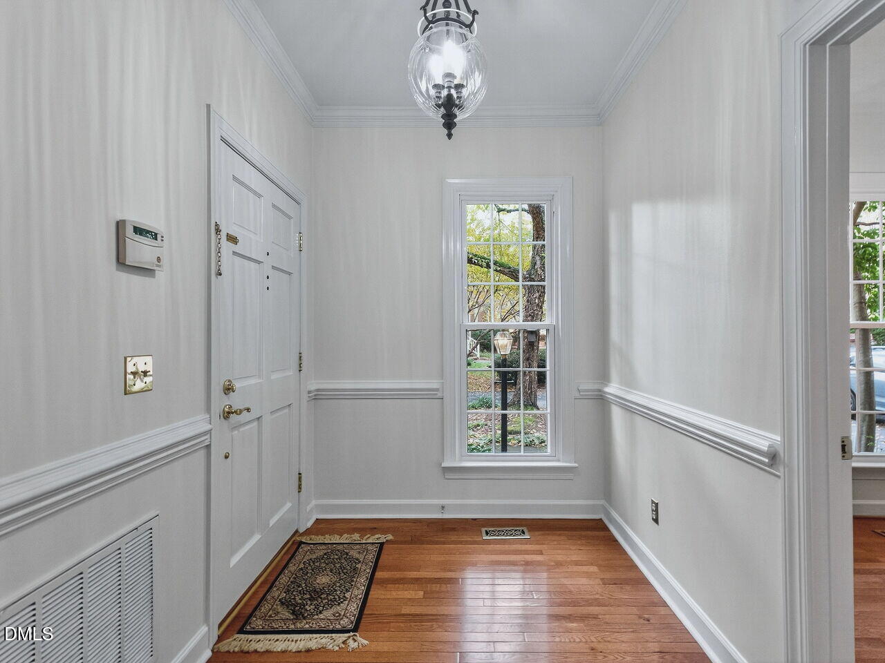 6113 Shelton Court Raleigh, NC 27609 - Photo 3 of 27 Foyer