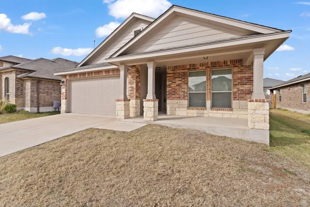 $1,895 | 6300 Dorothy Muree Drive, Temple, TX 76502