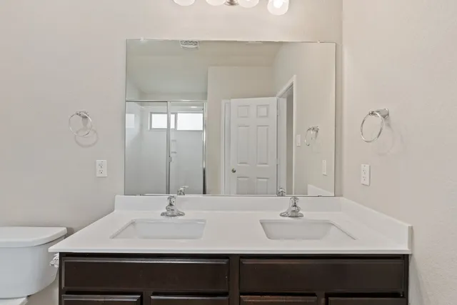 $1,895 | 6300 Dorothy Muree Drive, Temple, TX 76502