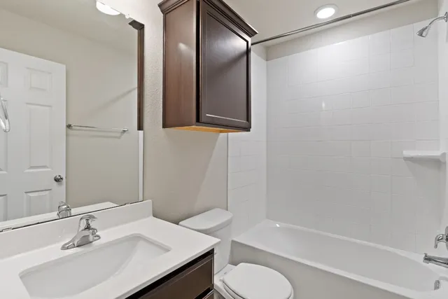 $1,895 | 6300 Dorothy Muree Drive, Temple, TX 76502