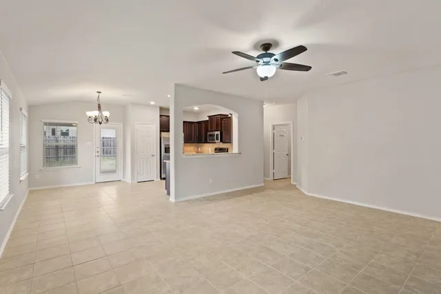 $1,895 | 6300 Dorothy Muree Drive, Temple, TX 76502