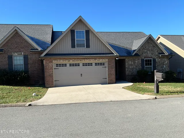 $359,000 | 241 Stonefield Drive, Harrogate, TN 37752