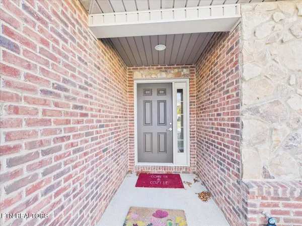 $349,000 | 241 Stonefield Drive, Harrogate, TN 37752