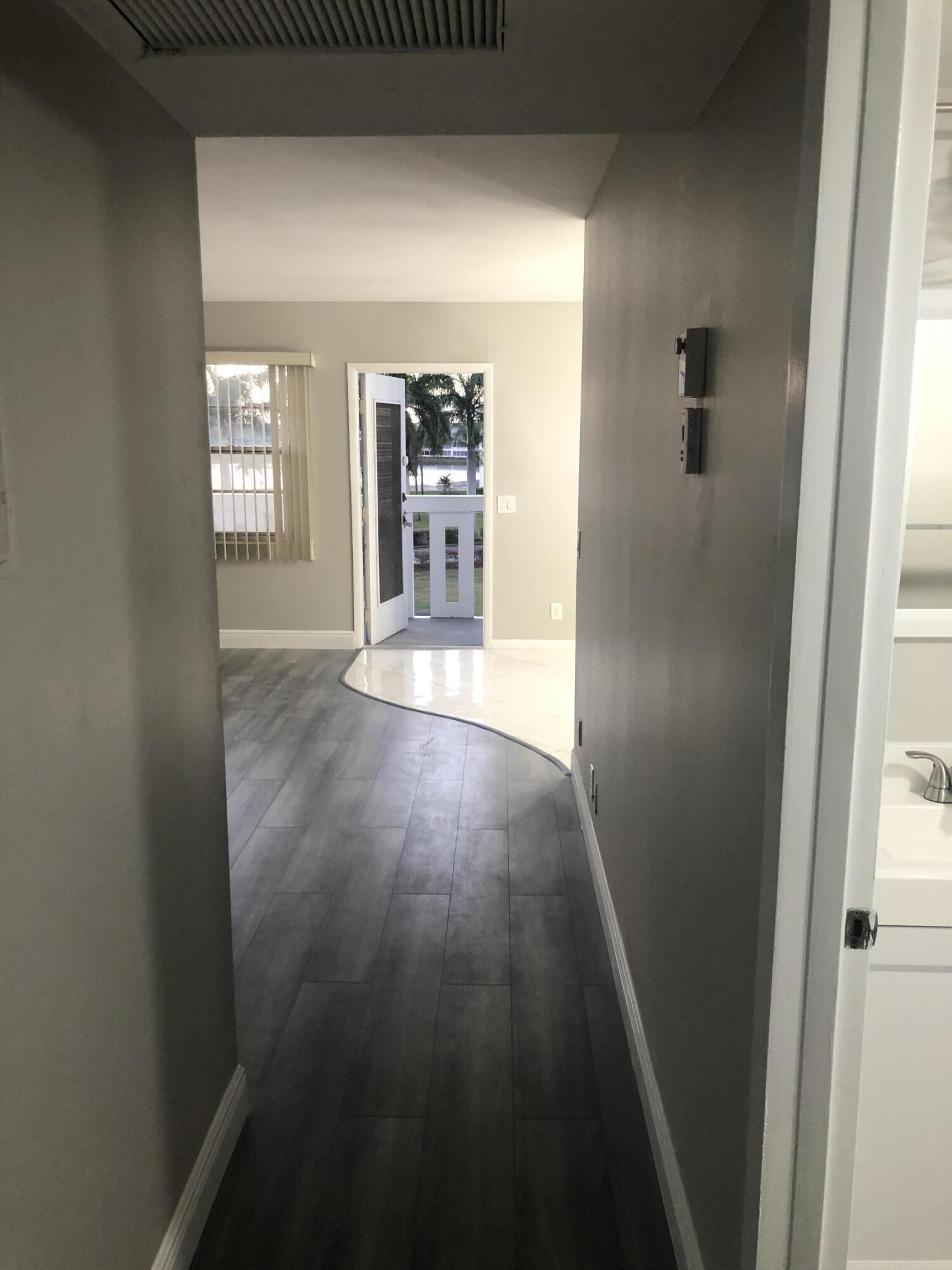 3016 Exeter, Unit A Boca Raton, FL 33434 - Photo 17 of 20 hallway