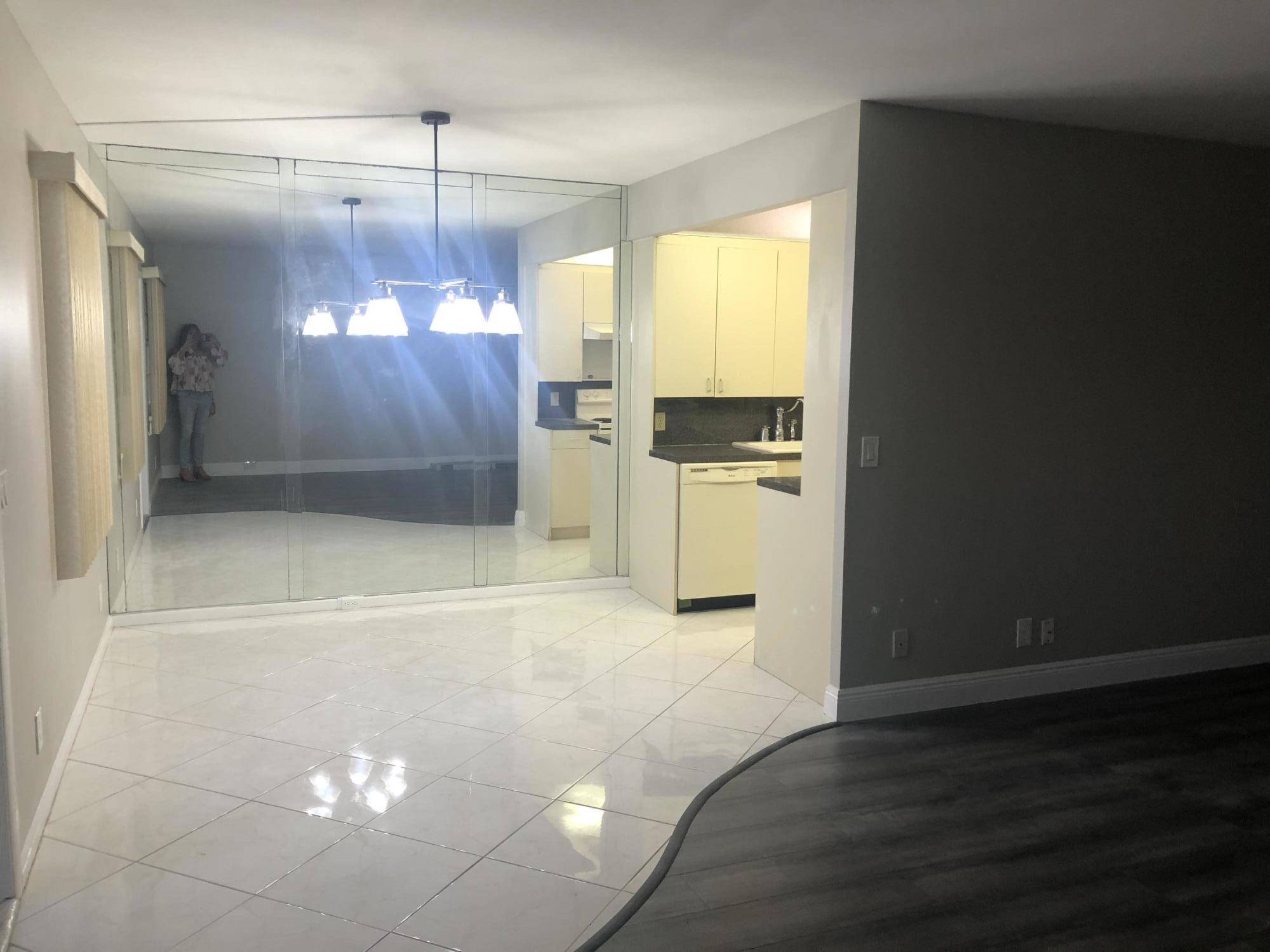 3016 Exeter, Unit A Boca Raton, FL 33434 - Photo 3 of 20 diningroom