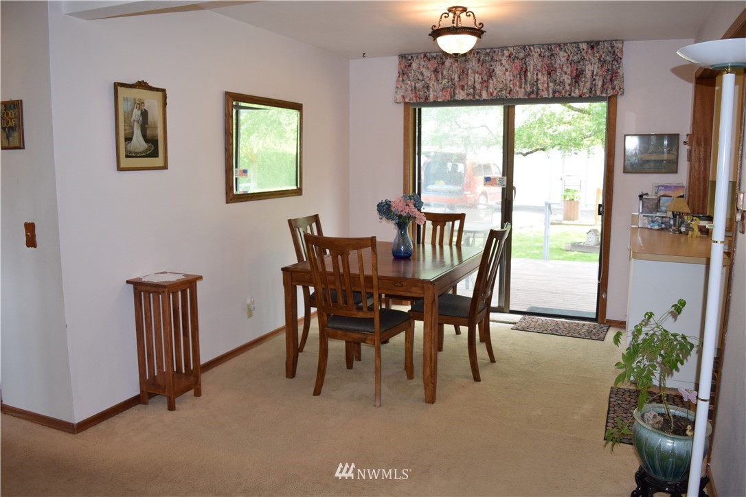 554 Southwest 18th Street Chehalis, WA 98532 - Photo 7 of 24