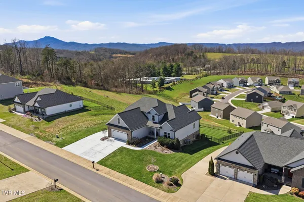 $674,900 | 3078 Calton Hill, Kingsport, TN 37664