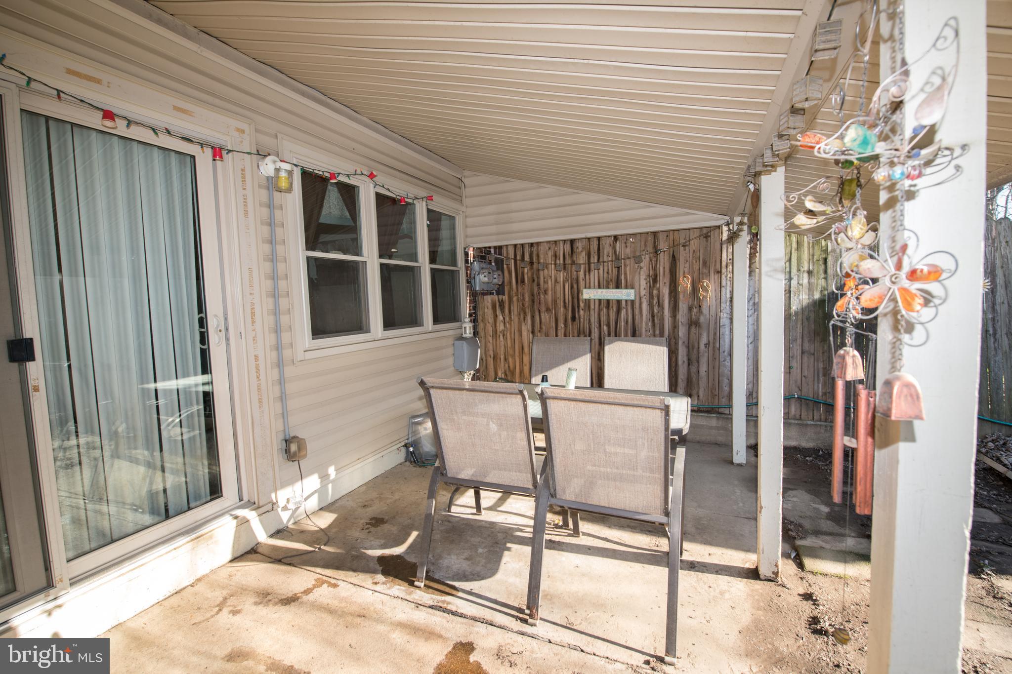 4108 Whiting Road Philadelphia, PA 19154 - Photo 27 of 29 Privacy Fence