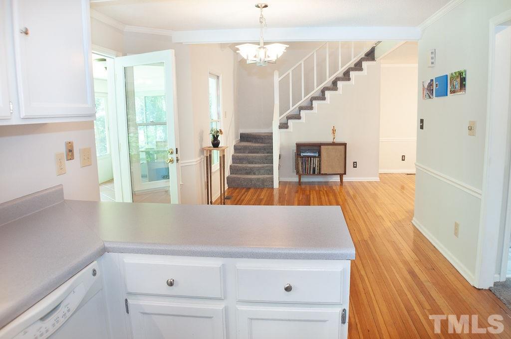 1004 Branchview Court Raleigh, NC 27610 - Photo 12 of 26 Gallery Image 12