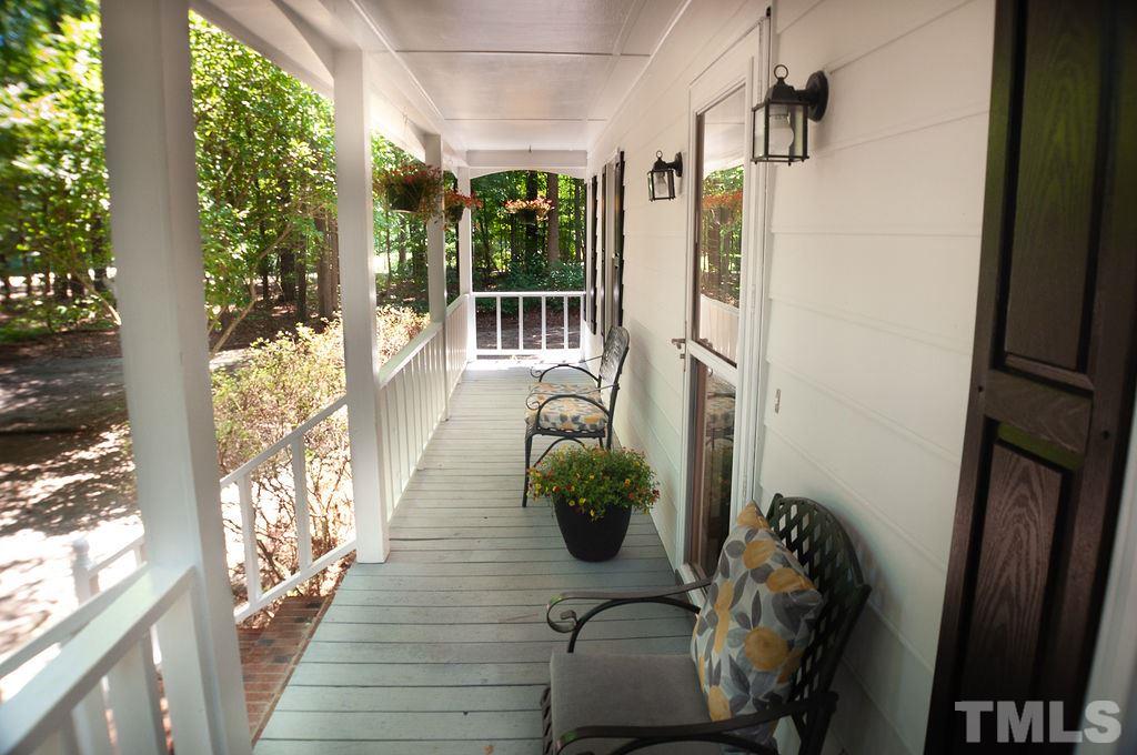 1004 Branchview Court Raleigh, NC 27610 - Photo 6 of 26 Gallery Image 6