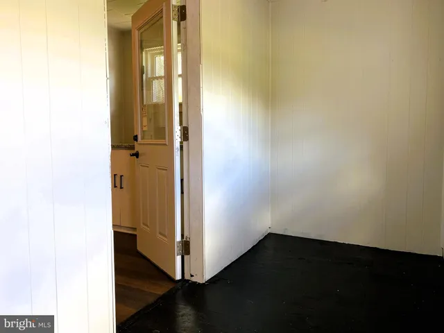 $207,000 | 15915 Williams Road Southeast, Cumberland, MD 21502