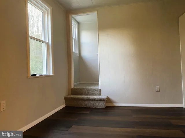 $207,000 | 15915 Williams Road Southeast, Cumberland, MD 21502