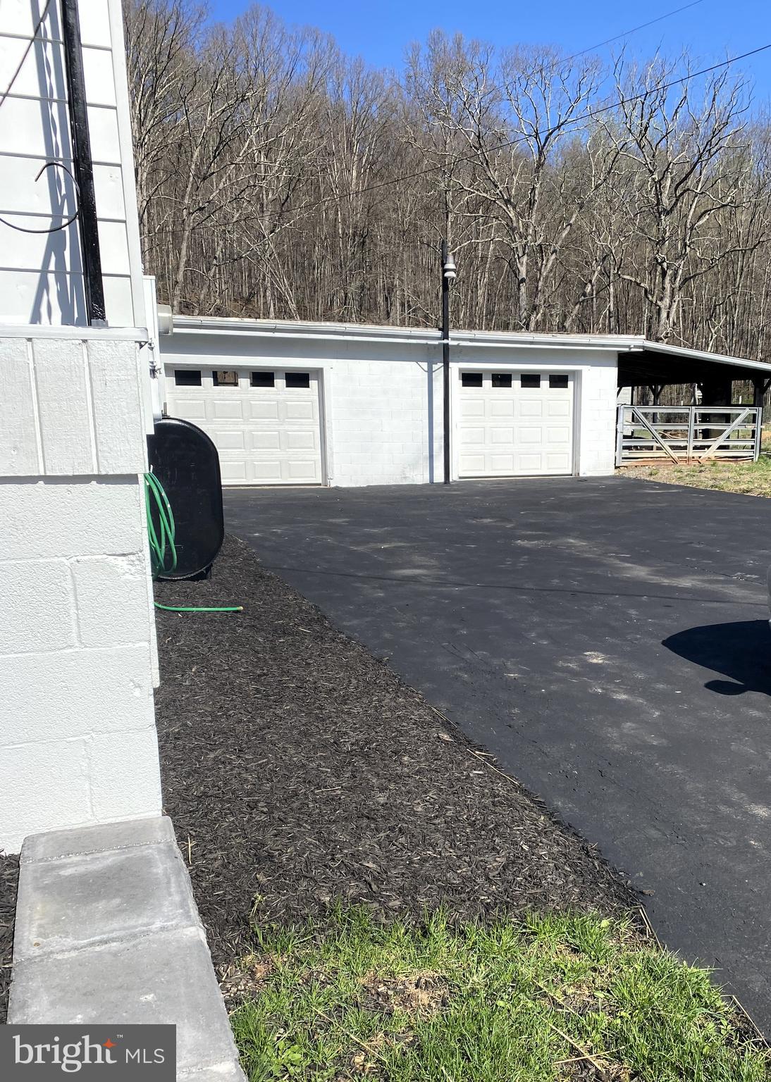 15915 Williams Road Southeast Cumberland, MD 21502 - Photo 4 of 59