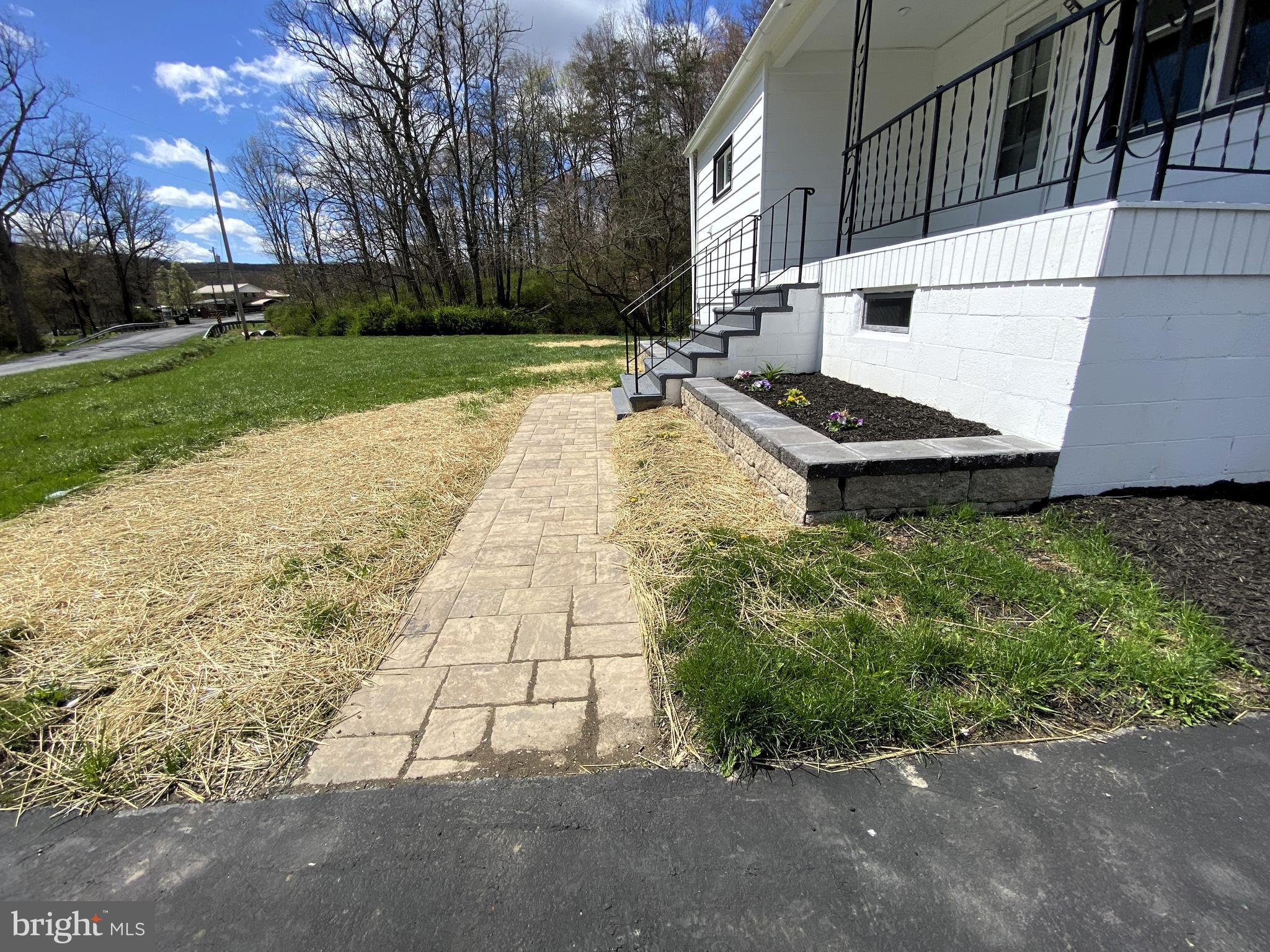 15915 Williams Road Southeast Cumberland, MD 21502 - Photo 7 of 59