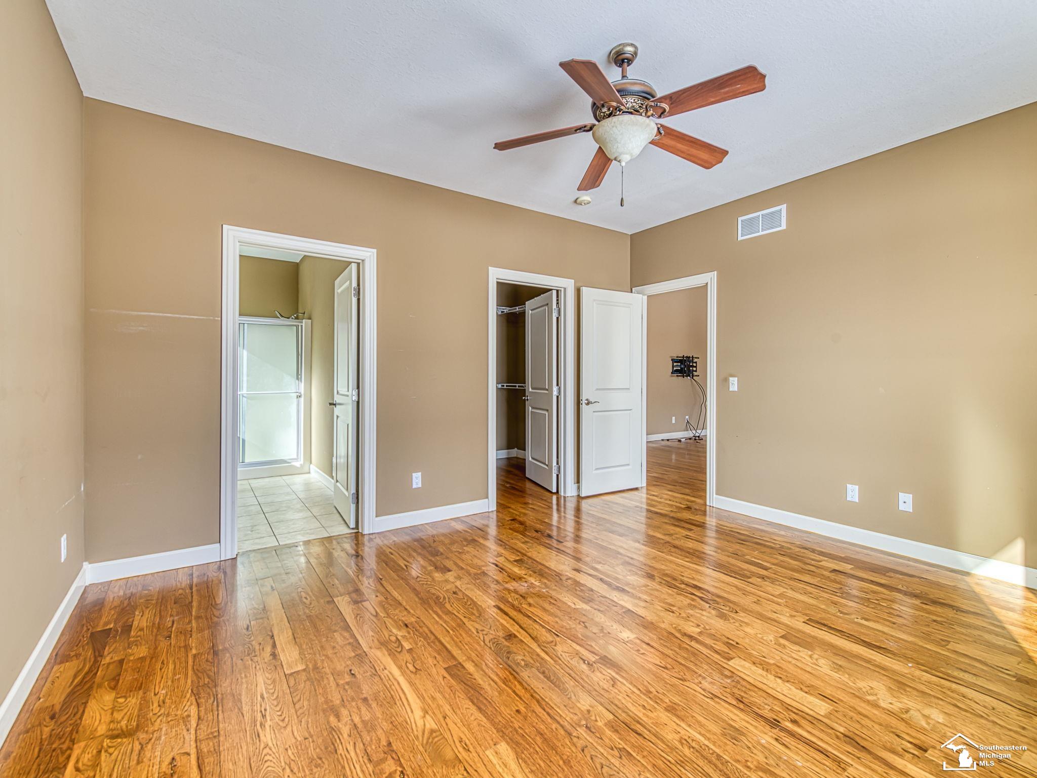 568 Rose Crest Monroe, MI 48162 - Photo 21 of 22 Primary Bedroom Unstaged
