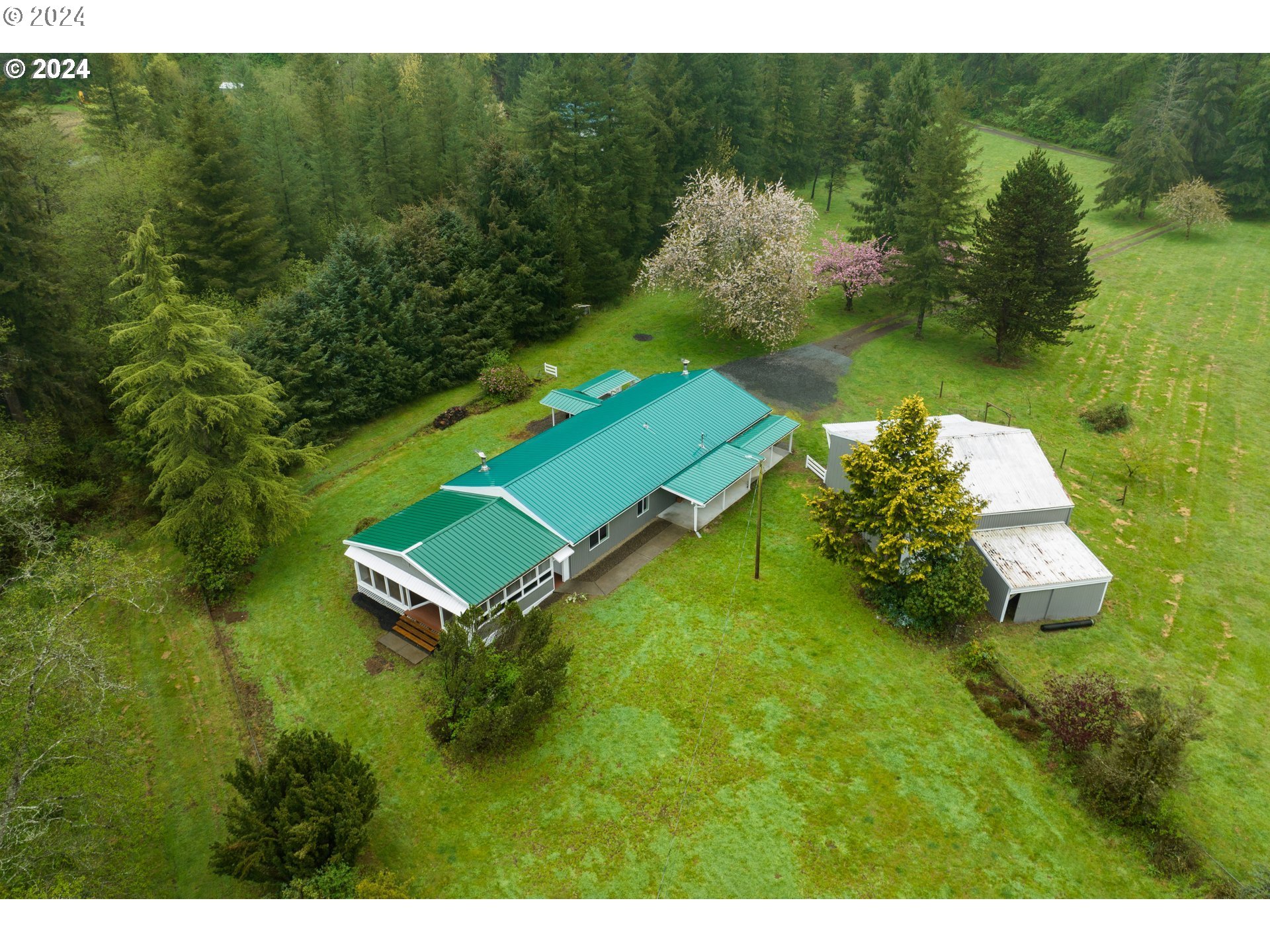 32181 Upper Nestucca River Road Beaver, OR 97108 - Photo 38 of 39 Gallery Image 38
