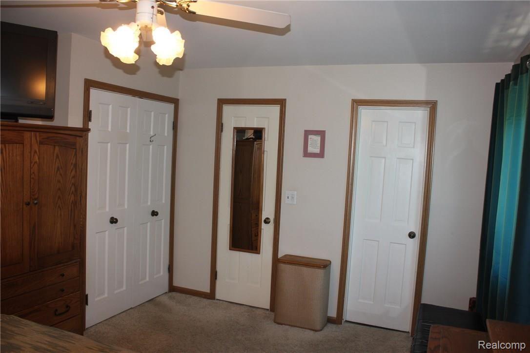8012 Jordan Road Grand Blanc, MI 48439 - Photo 21 of 36 IMG_7394.JPG