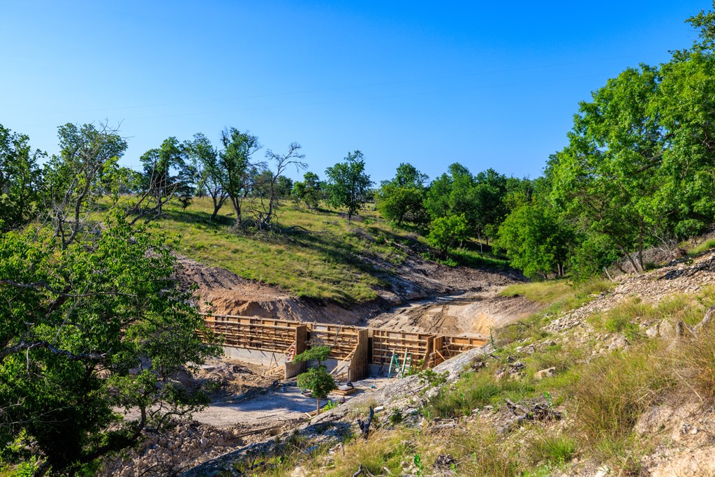 481 Living Water Ranch Road Harper, TX 78631 - Photo 15 of 24