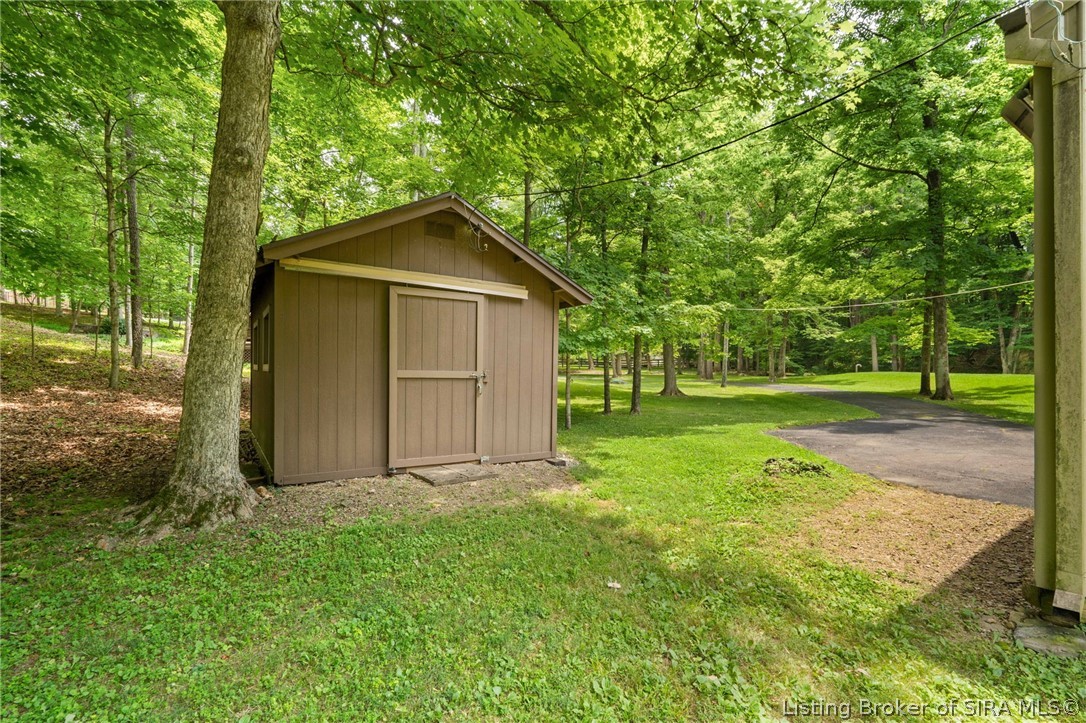 7039 Haynes Road Georgetown, IN 47122 - Photo 9 of 70
