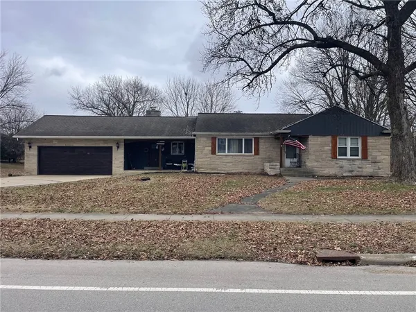 $199,999 | 806 South 4th Street, Effingham, IL 62401