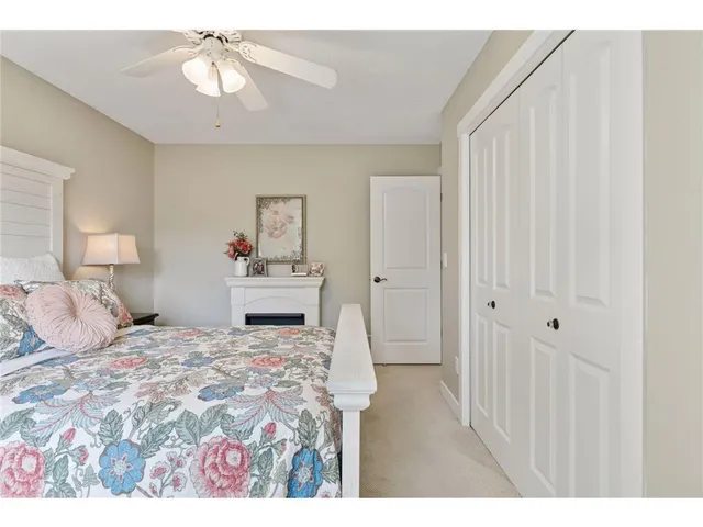 $465,000 | 2404 Helena Avenue North, Oakdale, MN 55128