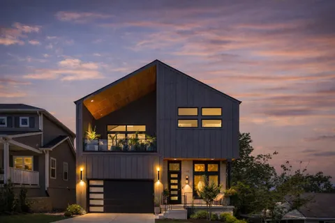 $1,999,000 | 335 Chamberlin Street, Nashville, TN 37209