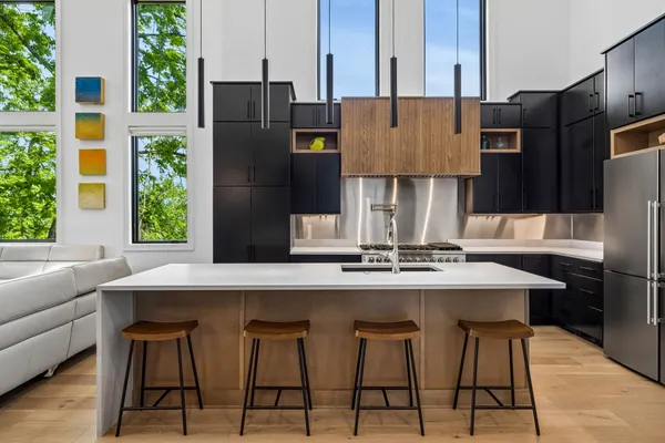$1,999,000 | 335 Chamberlin Street, Nashville, TN 37209