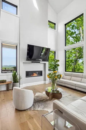 $1,999,000 | 335 Chamberlin Street, Nashville, TN 37209