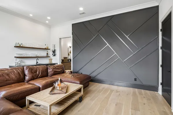 $1,999,000 | 335 Chamberlin Street, Nashville, TN 37209