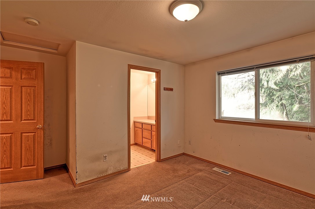 3107 Maltby Road Bothell, WA 98012 - Photo 16 of 27