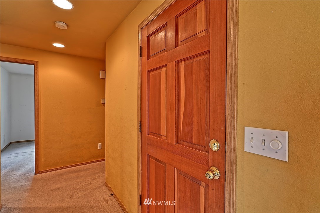 3107 Maltby Road Bothell, WA 98012 - Photo 18 of 27