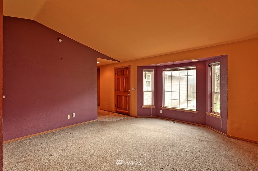 3107 Maltby Road Bothell, WA 98012 - Photo 4 of 27