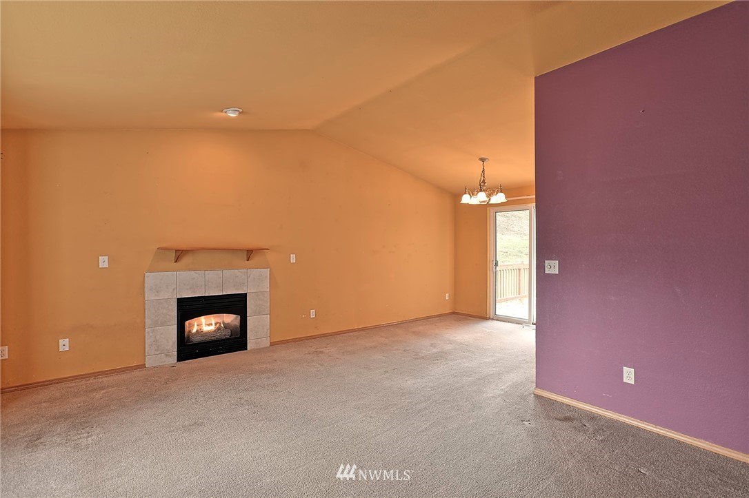 3107 Maltby Road Bothell, WA 98012 - Photo 5 of 27