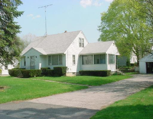 20 Pequonnock Road Trumbull, CT 06611 - Photo 1 of 1 Gallery Image 1