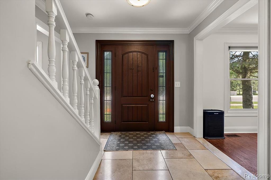 44 Old Perch Road Rochester Hills, MI 48309 - Photo 14 of 55