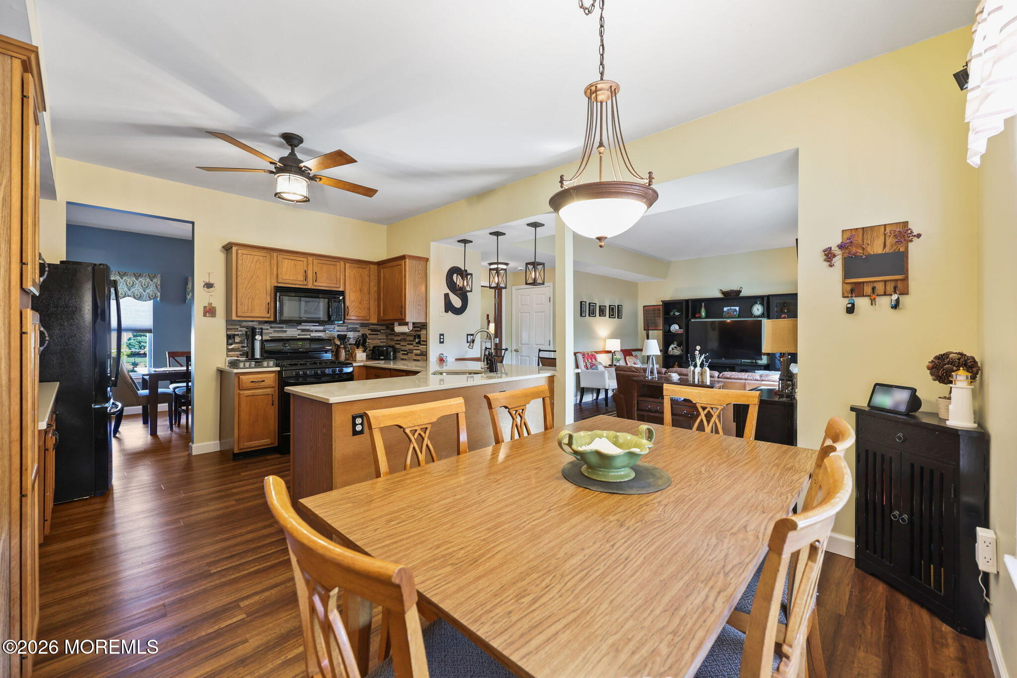 111 Nutmeg Road Aberdeen, NJ 07747 - Photo 15 of 31 21-web-or-mls-LPM_7847
