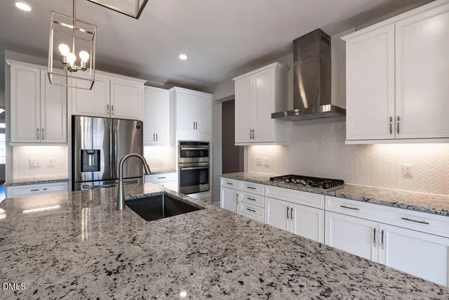 $3,675 | 717 Ressler Street, Holly Springs, NC 27540