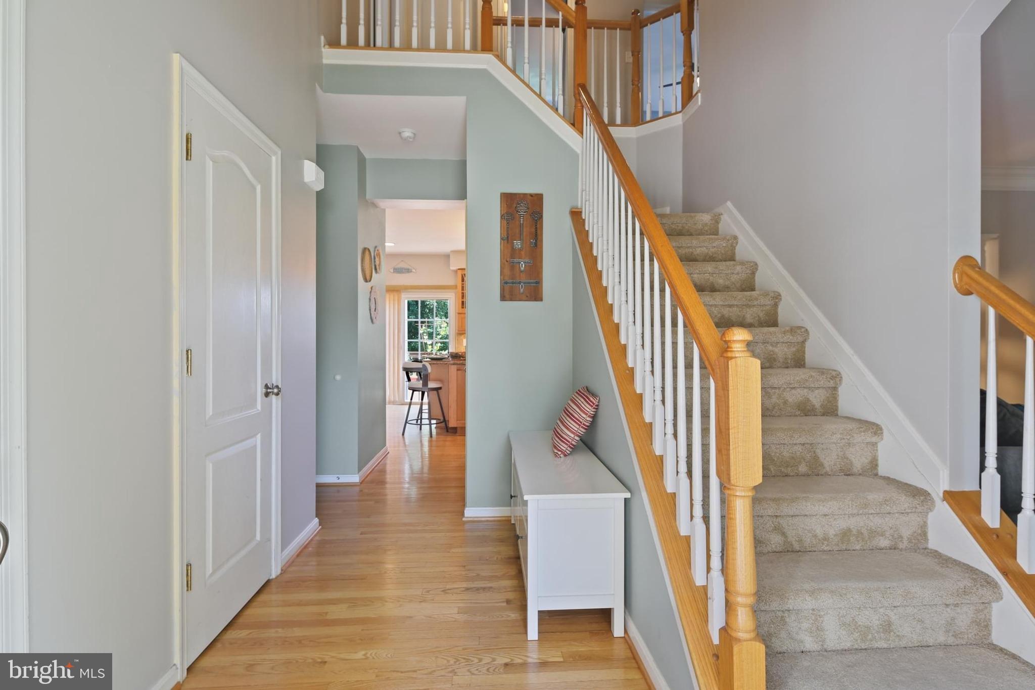 5015 Springhouse Circle Nottingham, MD 21236 - Photo 3 of 39 2 Story Foyer