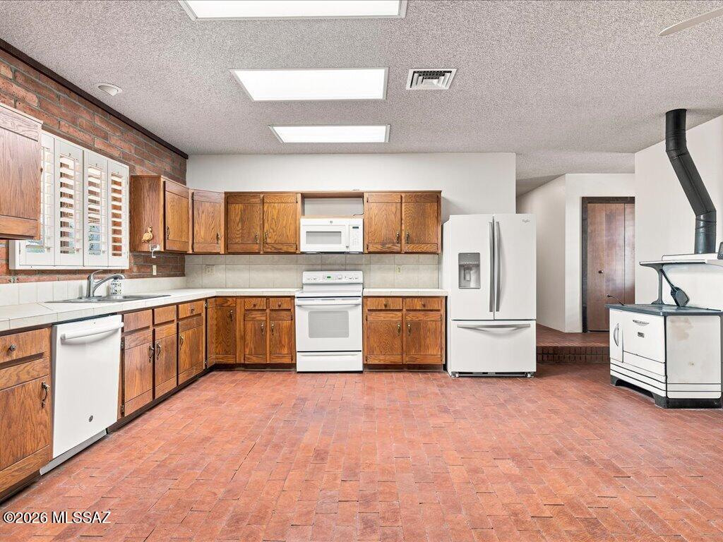 9700 East Andrada Road Vail, AZ 85641 - Photo 17 of 50 12-4X6A7611
