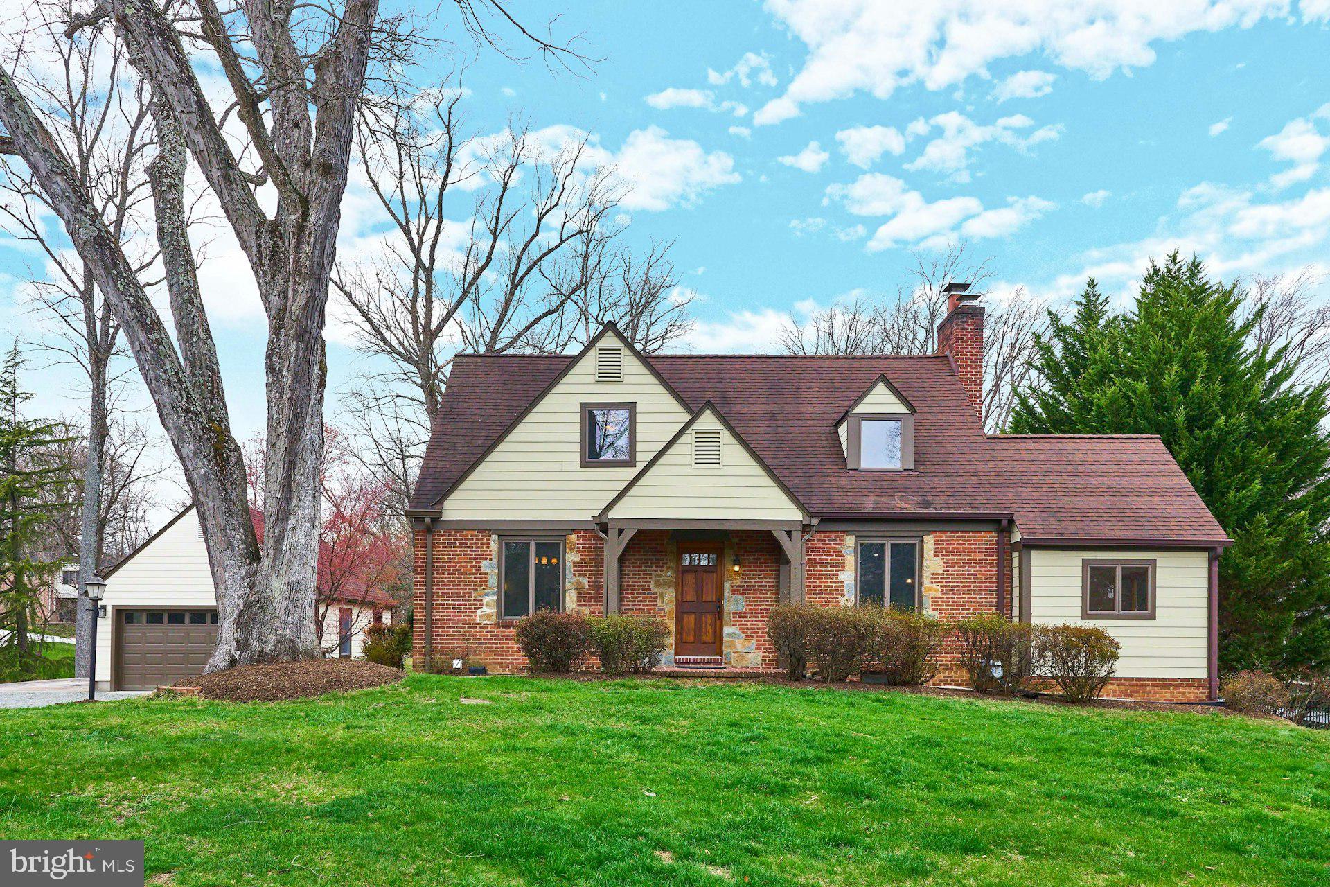 6586 Braddock Road Alexandria, VA 22312 - Photo 1 of 57 Welcoming home with unique charm