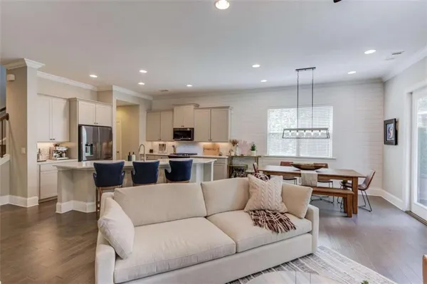$4,500 | 1450 Edgebrook Court Northeast, Atlanta, GA 30329